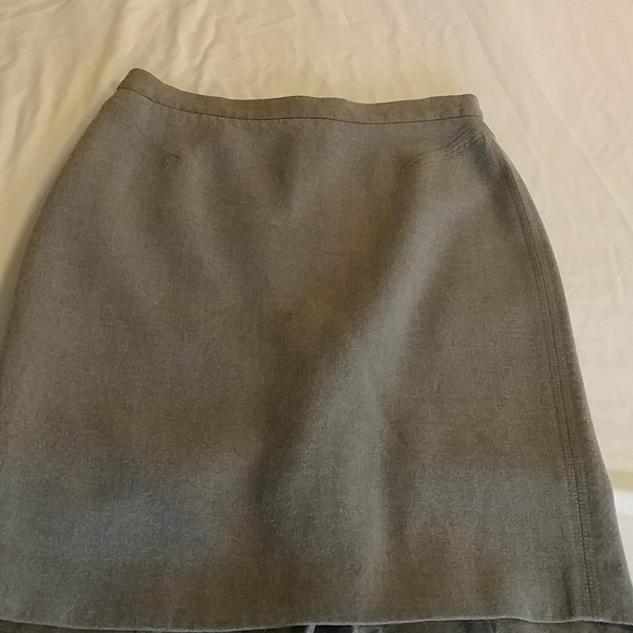 Vintage Loft gray skirt - Picture 2 of 3